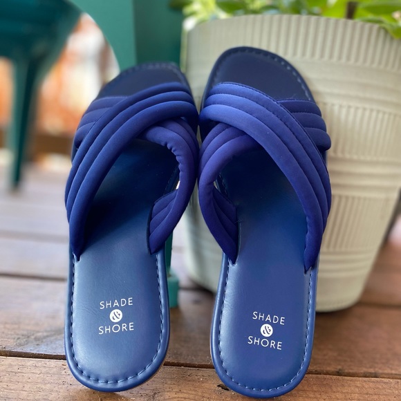 Shade & Shore Navy Blue Slip-On Maxie Sandals Shoes, Size 7 - Picture 5 of 5